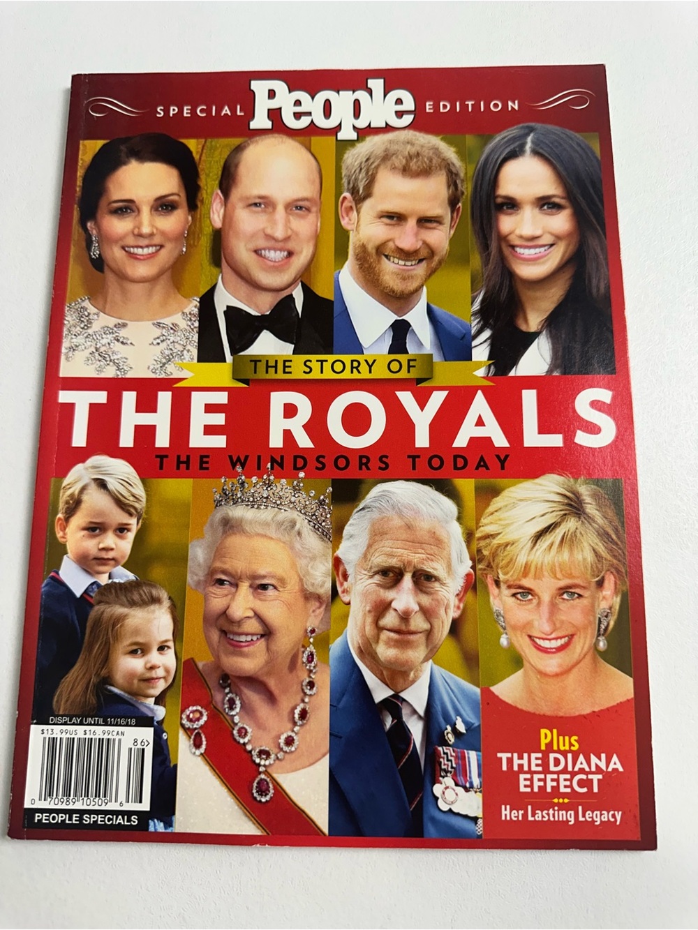 People Special Edition: The Story of The Royals Magazine -‎ Red Cover